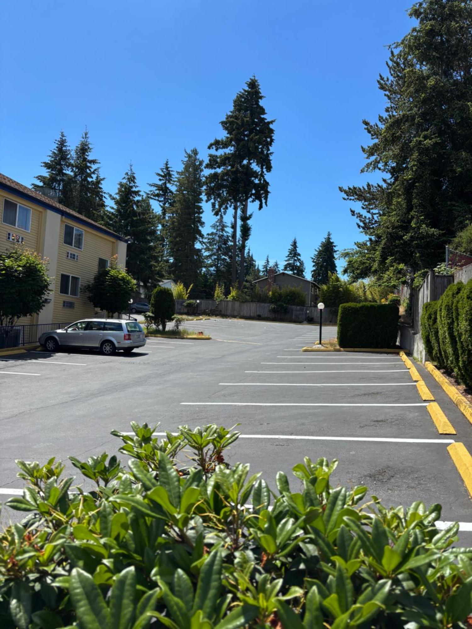 Days Inn By Wyndham Seattle Aurora Shoreline Εξωτερικό φωτογραφία